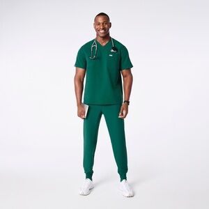 Figs Leon Three-Pocket Scrub Top Small